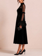 Stéphanie | Vestido midi plisado de terciopelo negro y malla transparente